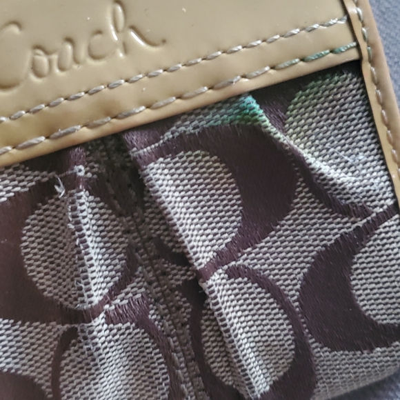 Y2k Coach Signature Patent Leather Collection Wallet Bifold Womens - Picture 4 of 16